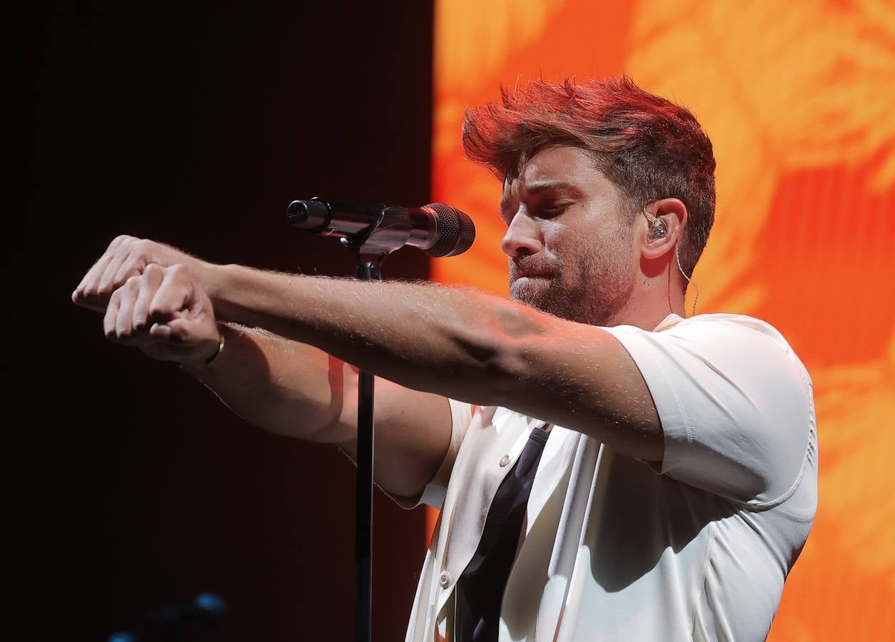 Pablo Alborán hizo un repaso por todos sus temas, coreados siempre por el público