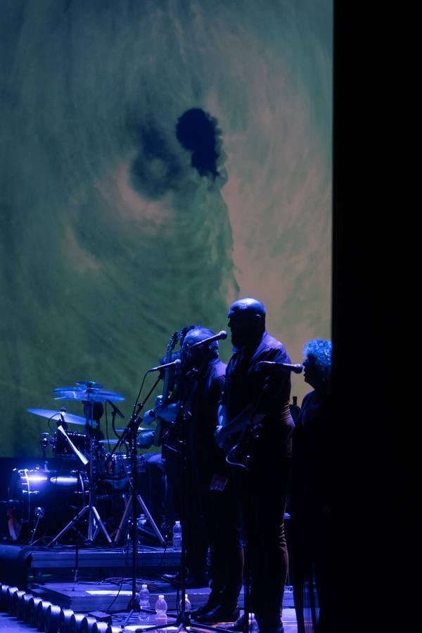 Momento del concierto de José Mercé en el Cartuja Center en Sevilla 