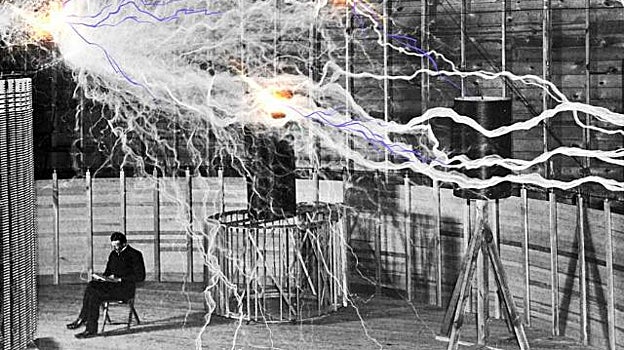 Las instalaciones del Caixaforum de Sevilla están acogiendo una muestra dedicada a Nikola Tesla
