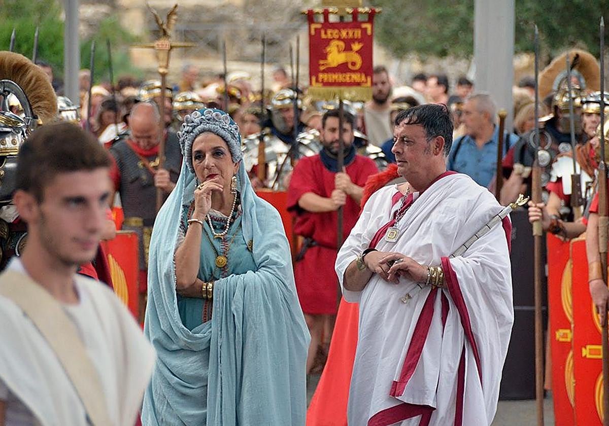 Festival Romano de Santiponce Itálica Despierta: visitas guiadas, recreaciones históricas, talleres, catas y un gran desfile