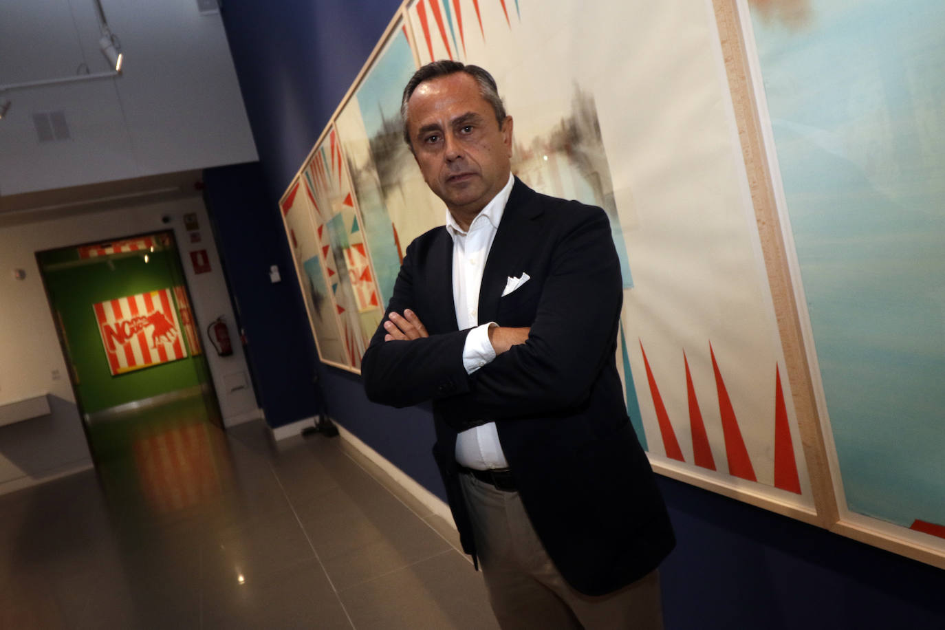 La inauguración de la exposición 'Vanidades', del artista sevillano Ricardo Suárez