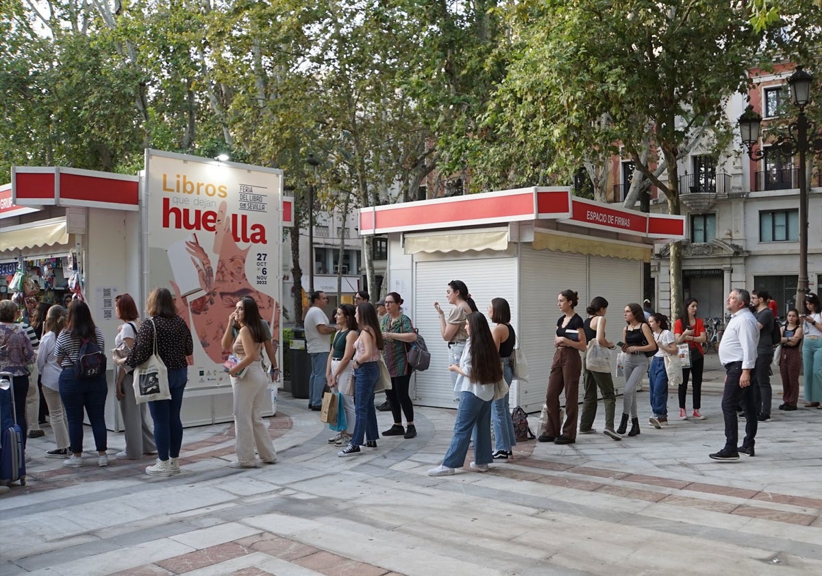 La Feria del Libro de Sevilla es una de las mejores opciones para disfrutar del puente en la ciudad