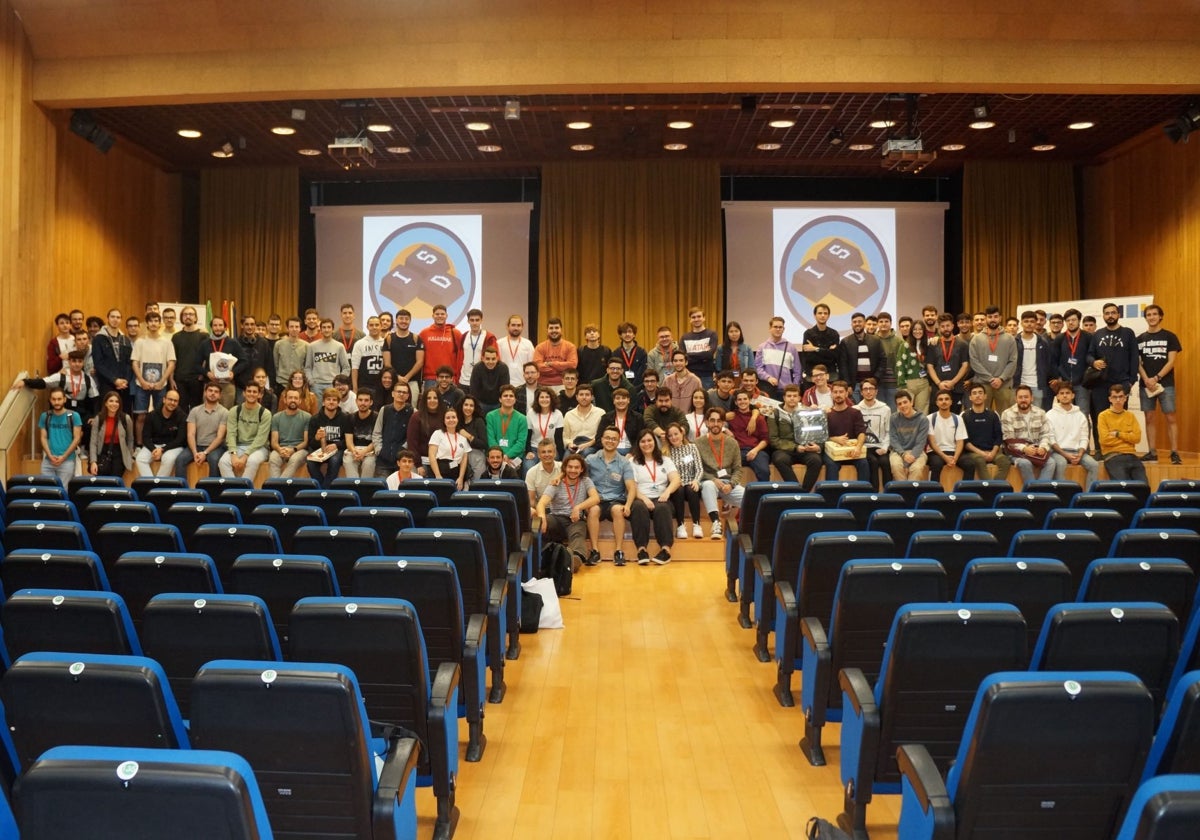 Foto de grupo de ediciones anteriores
