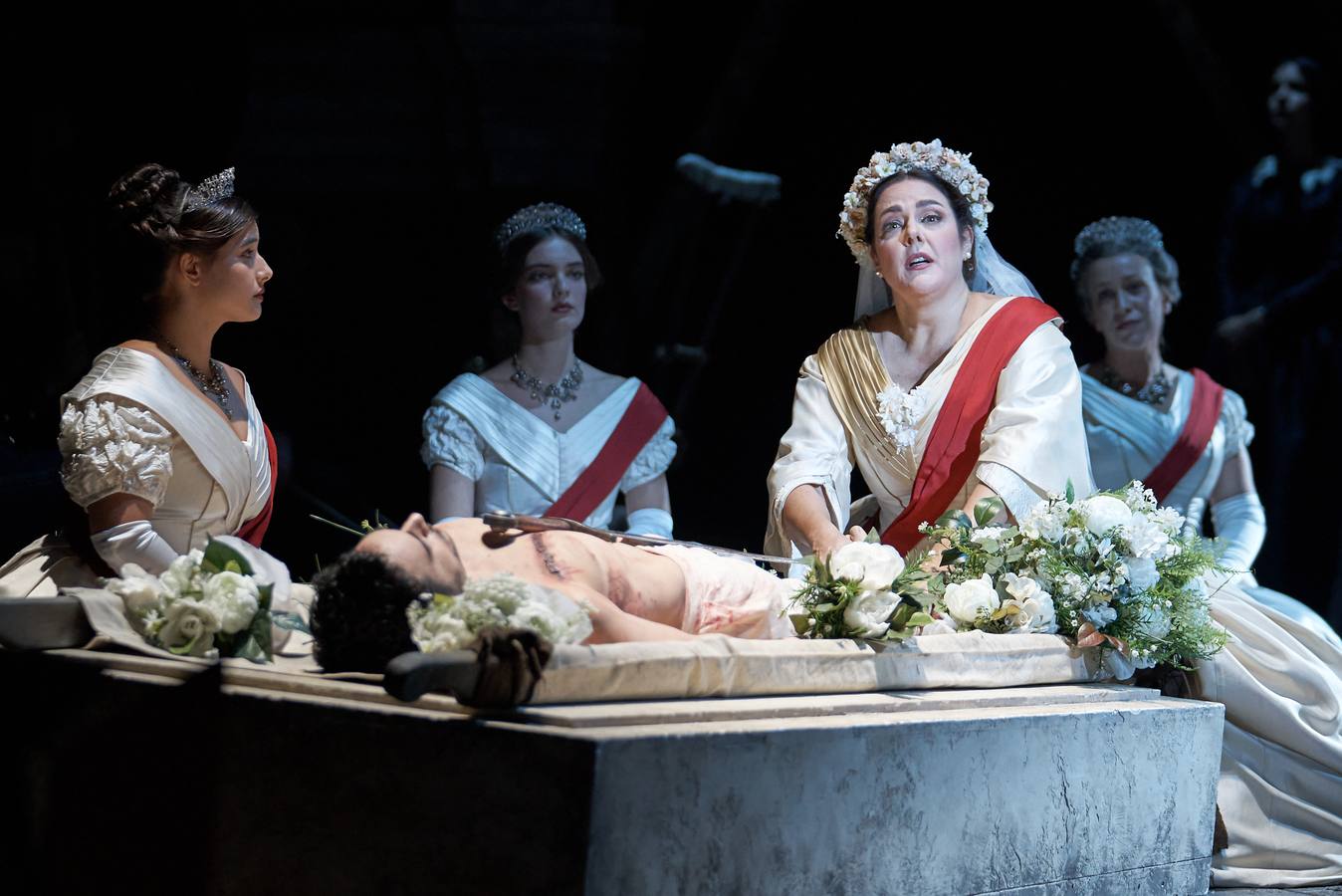 El Teatro de la Maestranza acoge la ópera 'Norma', de Vincenzo Bellini