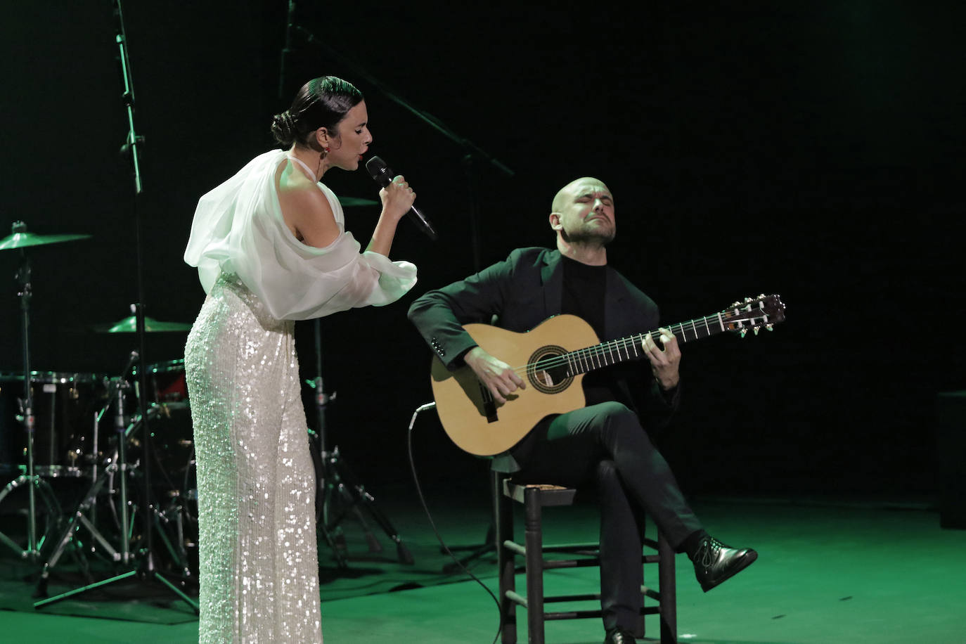 La presentación de los artistas que participan en el Benidorm Fest 2024, en el Teatro Alameda de Sevilla
