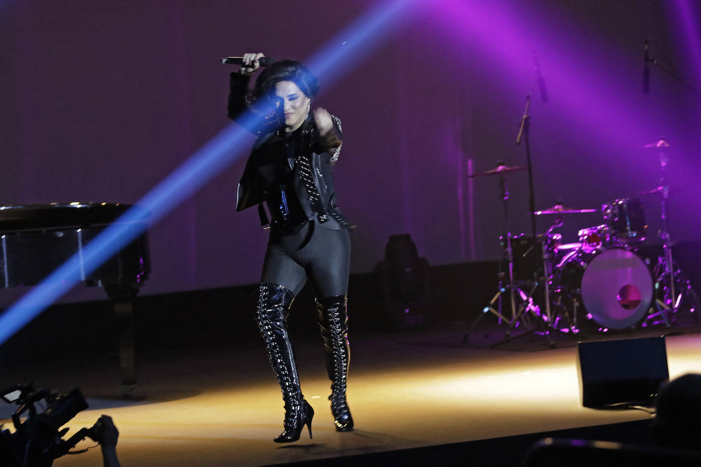 La presentación de los artistas que participan en el Benidorm Fest 2024, en el Teatro Alameda de Sevilla