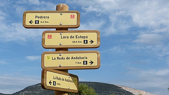 Rutas de senderismo que puedes realizar a menos de 2 horas de Sevilla: duración y kilómetros