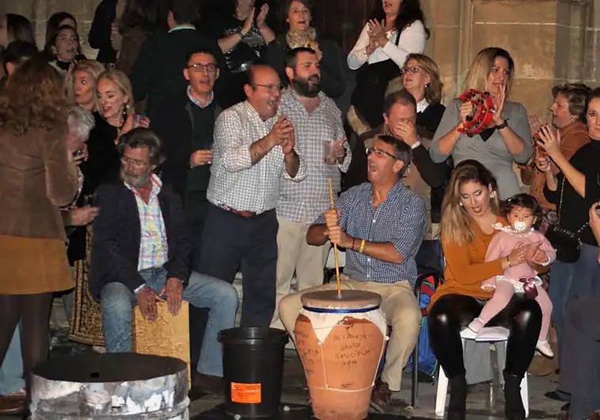 En la ciudad de Sevilla habrá zambombas programadas para todo el mes de diciembre