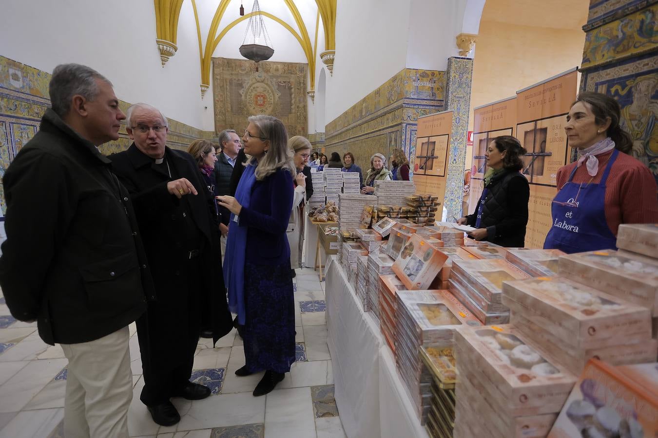 Durante el primer día ya se vendieron muchísimos dulces de los conventos