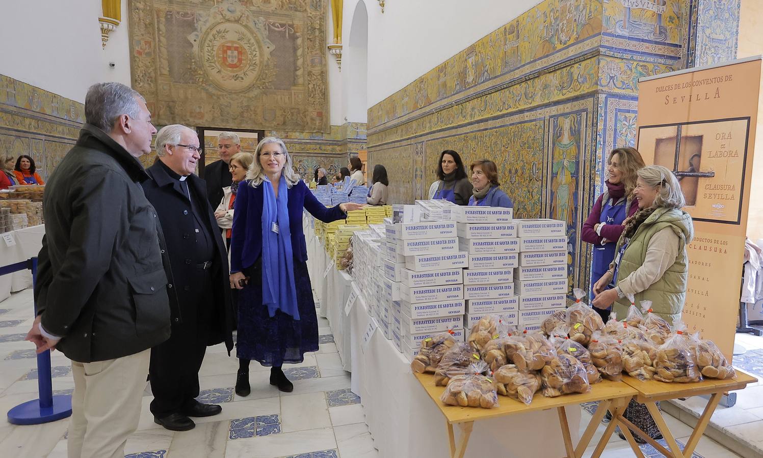 Durante el primer día ya se vendieron muchísimos dulces de los conventos