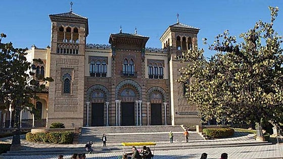 Diez rutas en Sevilla para descubrir los secretos ocultos de la ciudad más allá de las guías turísticas