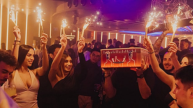 Fiesta de Nochevieja en la Sala CrazyNight