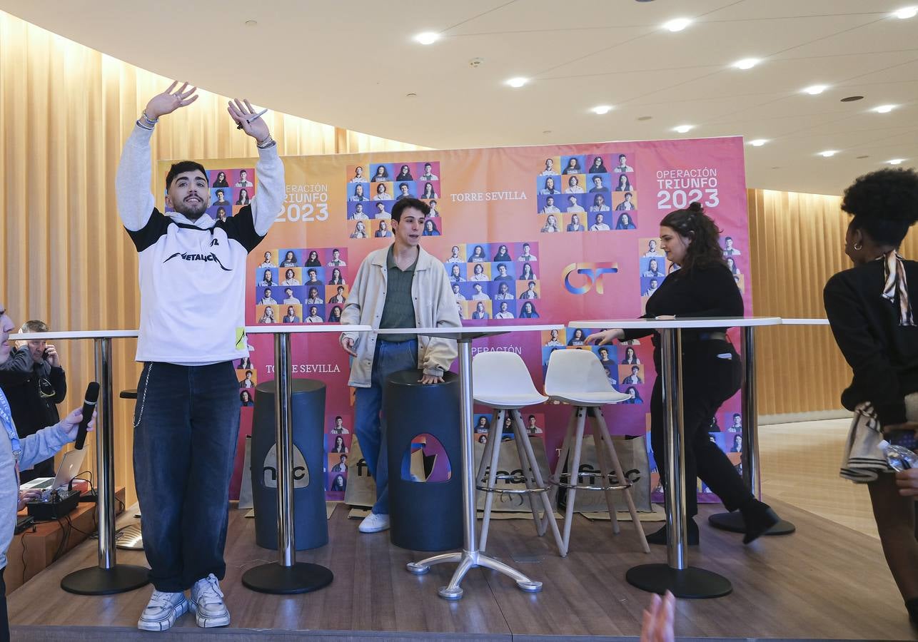 Firma de discos de los concursantes de Operación Triunfo 2023