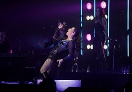Malú celebra sus 25 años de carrera en el Cartuja Center de Sevilla, en imágenes