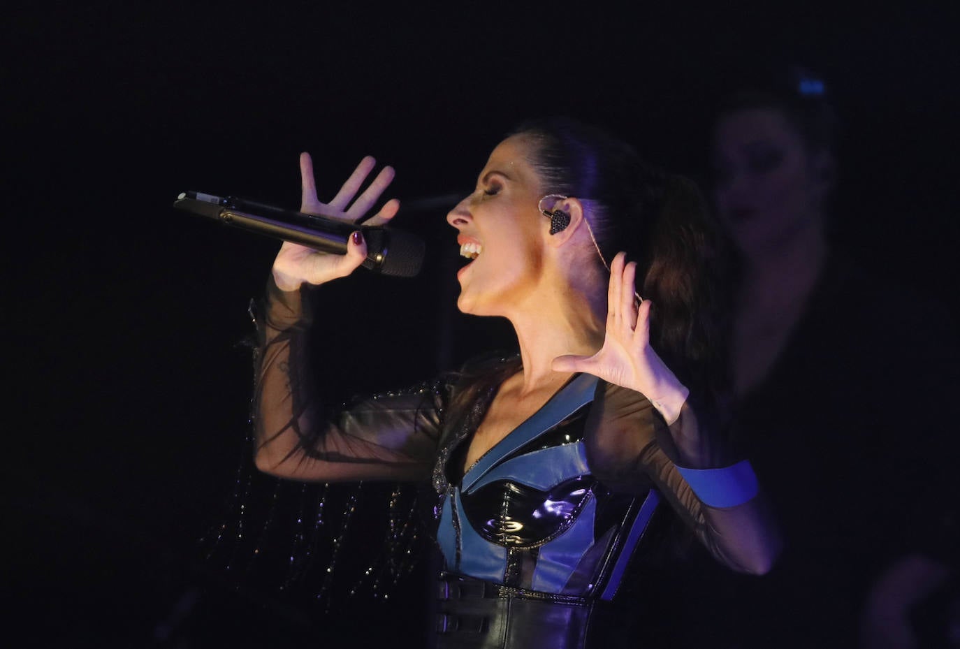 El concierto de Malú en el auditorio del Cartuja Center CITE de Sevilla