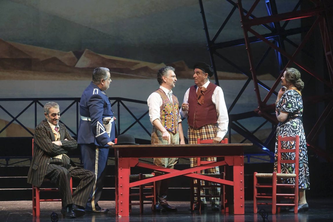 Momento del ensayo previo al estreno en el Maestranza de la zarzuela 'Los gavilanes'
