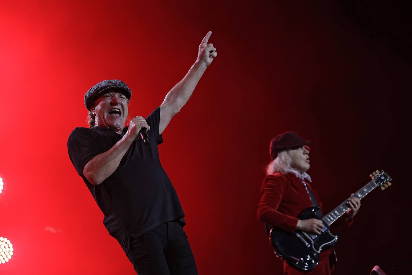 Un momento del concierto de AC/DC en el Estadio La Cartuja de Sevilla