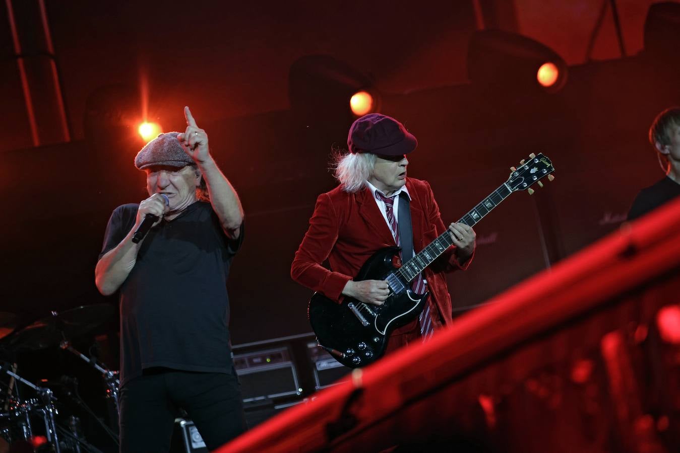 Un momento del concierto de AC/DC en el Estadio La Cartuja de Sevilla