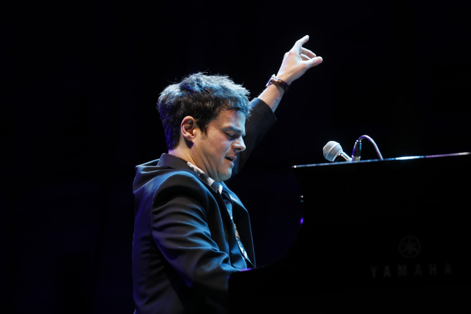 Jamie Cullum hace vibrar el Icónica Santa Lucía Sevilla Fest