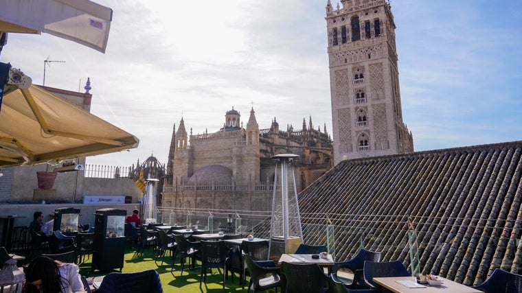 Terraza del Hotel Doña María