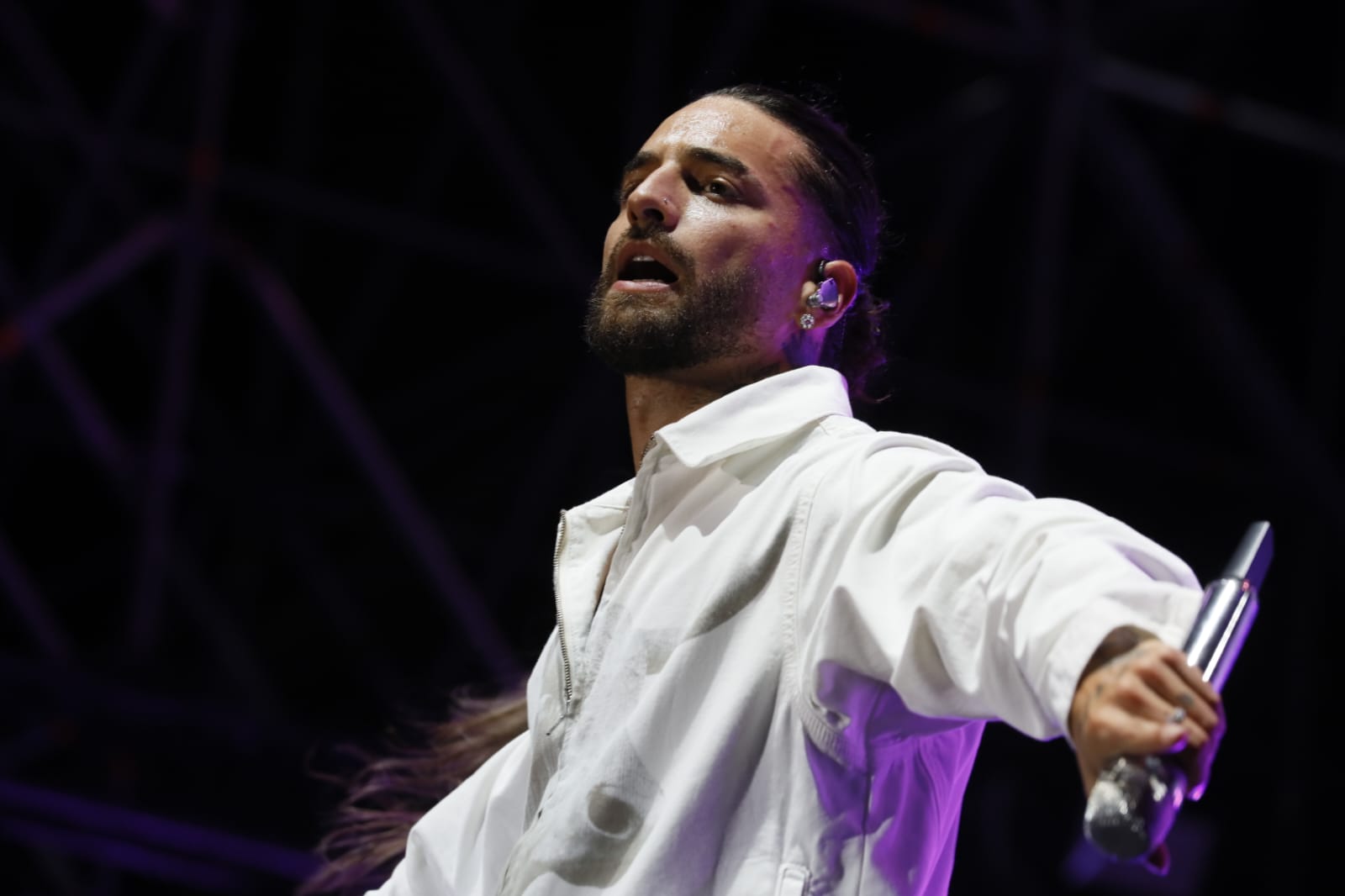 Un momento del concierto de Maluma dentro del Icónica Fest en la Plaza de España de Sevilla 