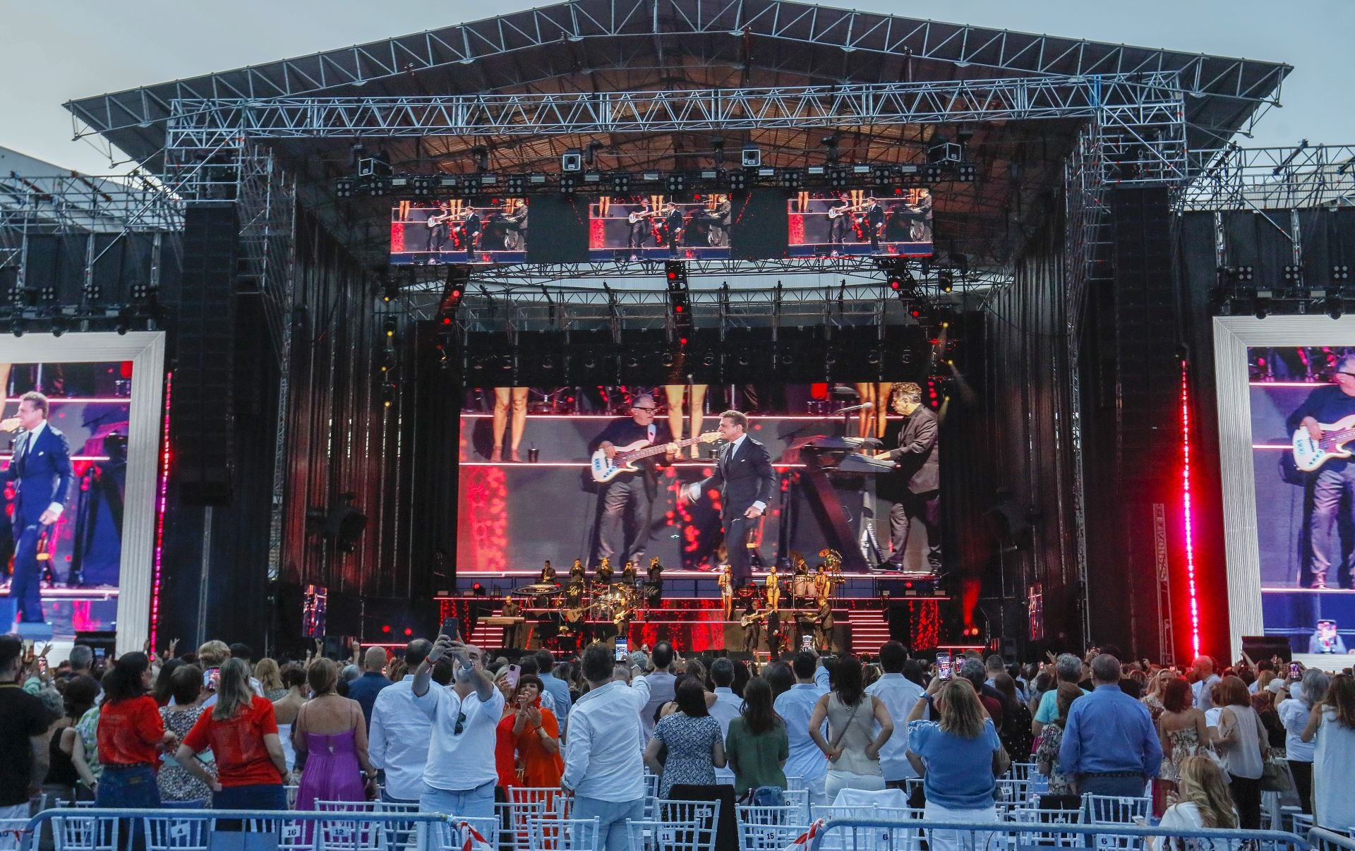 El concierto de Luis Miguel en el estadio de la Cartuja de Sevilla