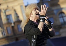 En imágenes, las actuaciones de Gipsy Kings, Medina Azahara y Raimundo Amador