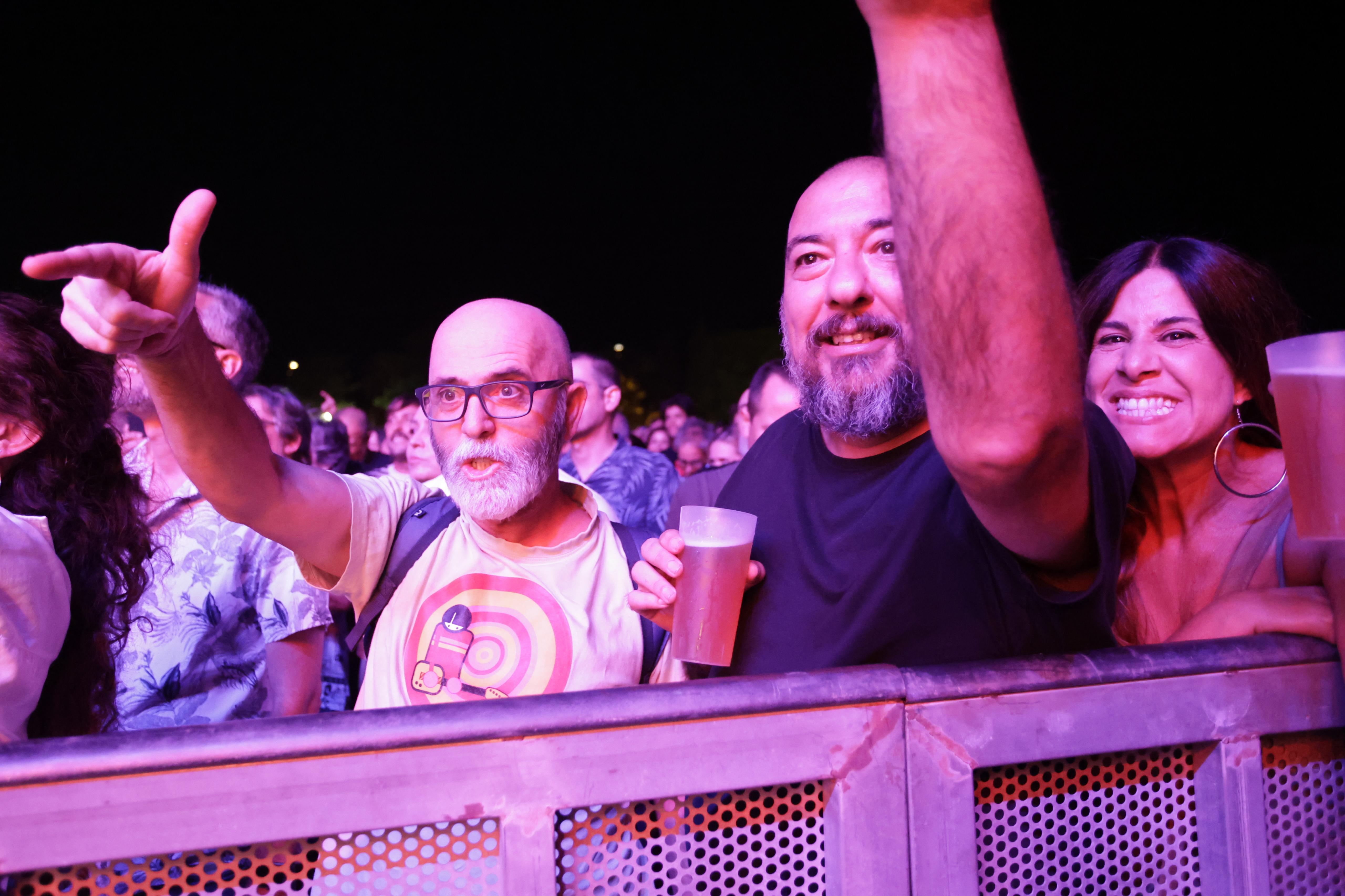 Un instante del concierto celebrado este miércoles en el CAAC de Sevilla del grupo Los Planetas