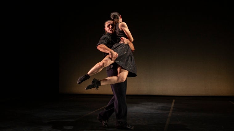 Fernando Romero y Lucía Vázquez en uno momento de la obra