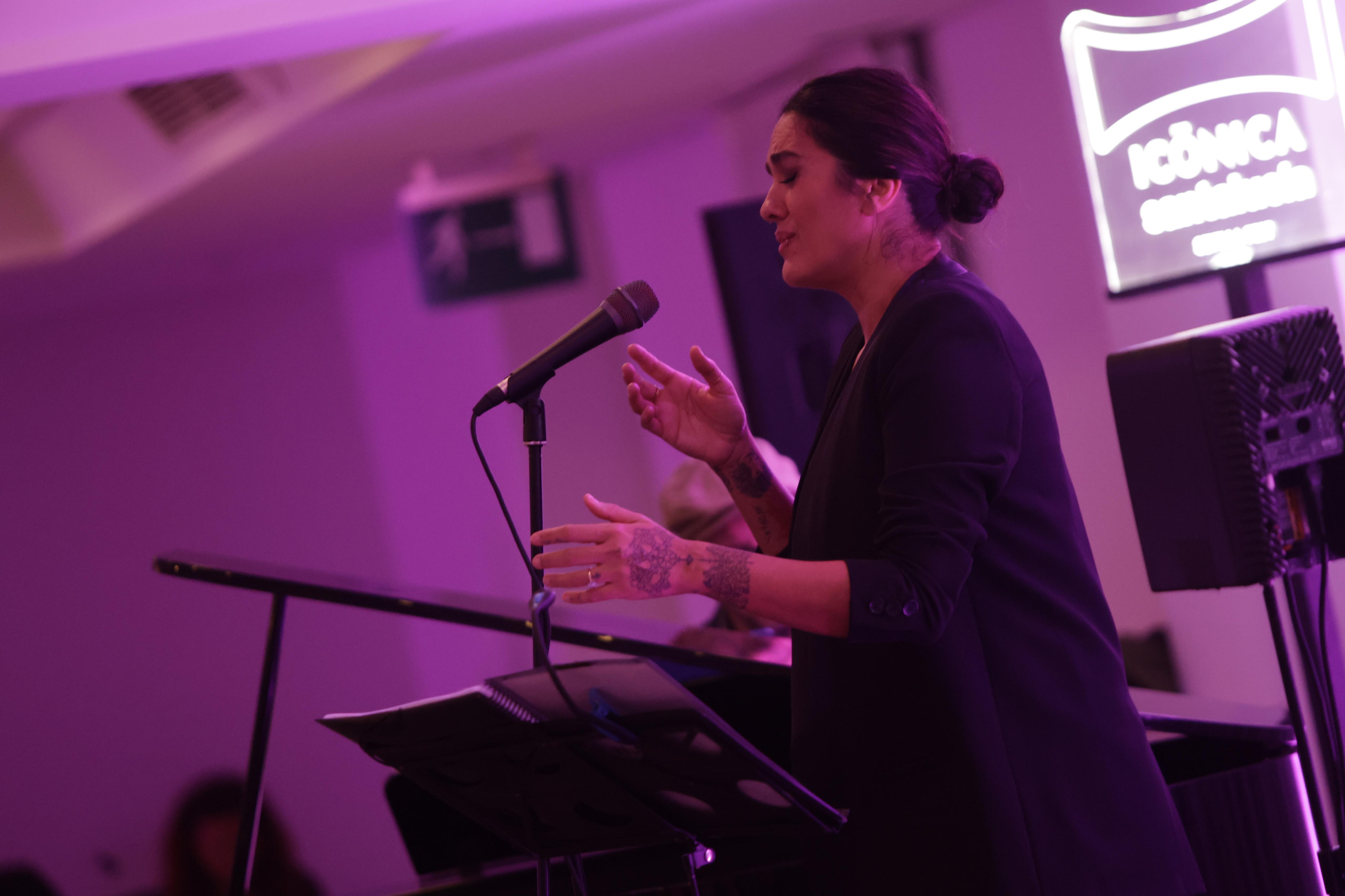 Un instante del concierto de Alba Molina en Sevilla