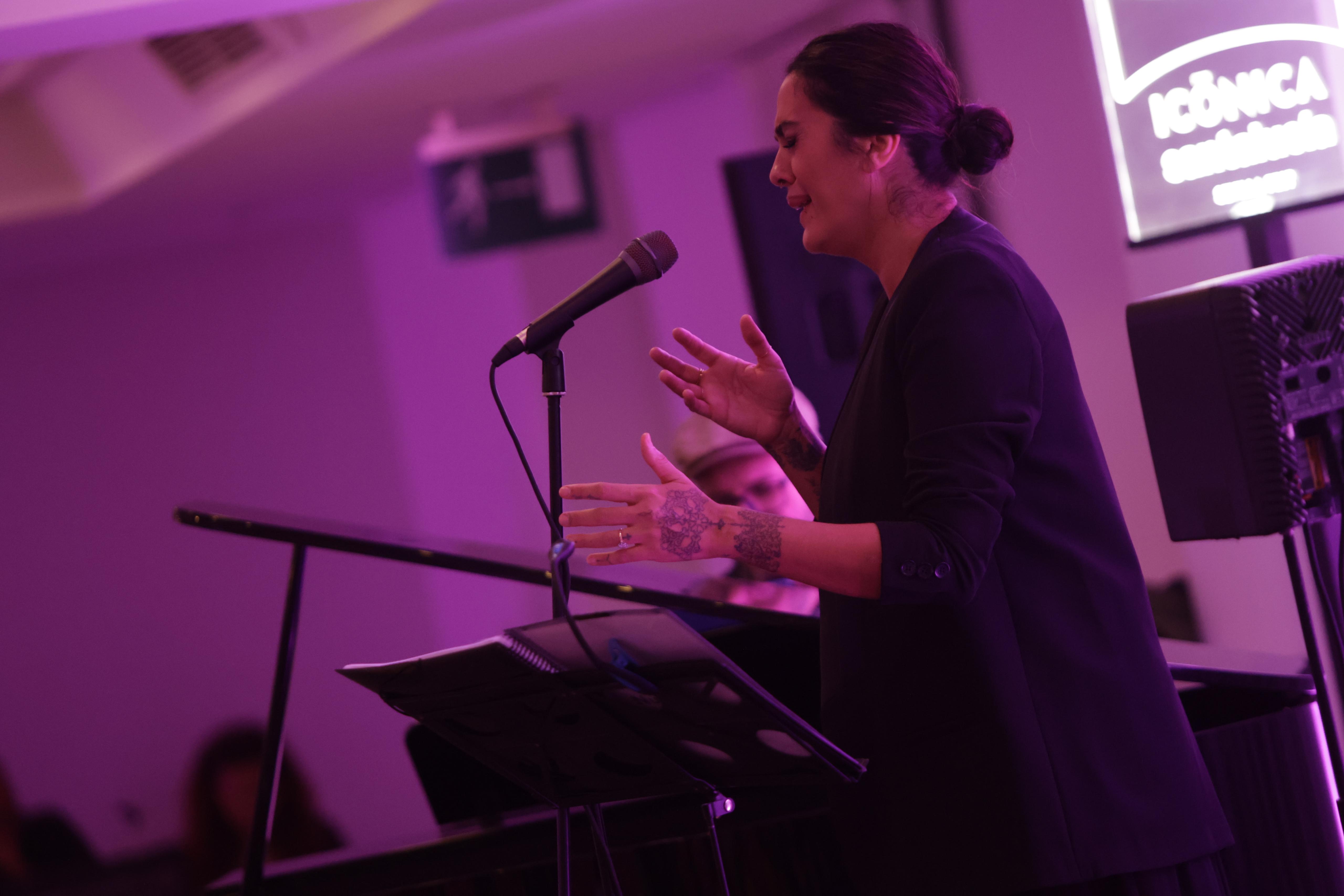 Un instante del concierto de Alba Molina en Sevilla