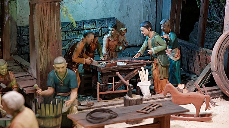 Belén monumental de la Hermandad de la Vera-Cruz, montado en los Baños de la Reina Mora