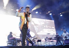 Love of Lesbian e Iván Ferreiro protagonizarán una cita con el indie en Icónica Santalucía Sevilla Fest 2025