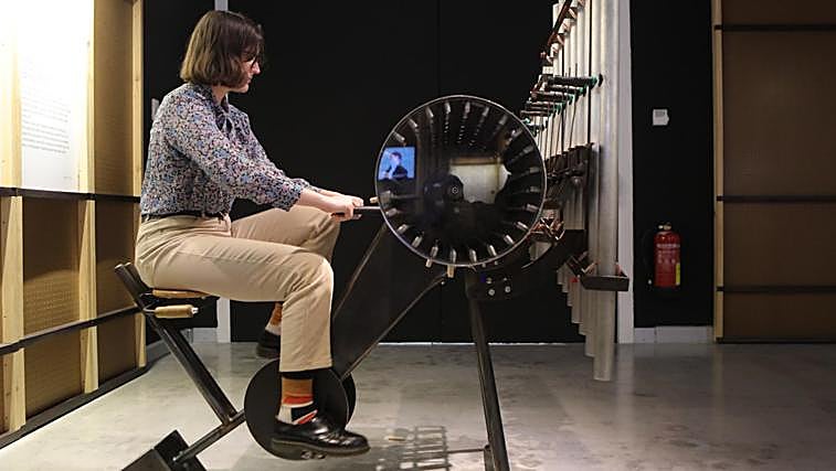 El visitante podrá caminar sobre un monocordio gigante para reproducir notas