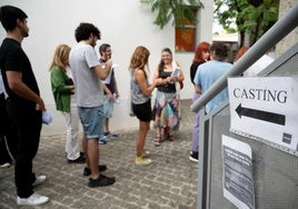 ¿Te gustaría participar en una película?: apúntate al casting de figurantes para un rodaje de 'Son de Casting' en Sevilla