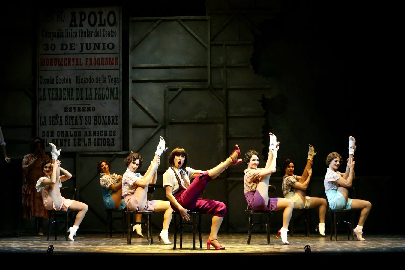 Momento del ensayo previo al estreno en el Maestranza de la zarzuela 'La verbena de la Paloma'