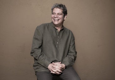 El cantautor colombiano Chabuco actuará en el Teatro Pathé de Sevilla el próximo 17 de mayo