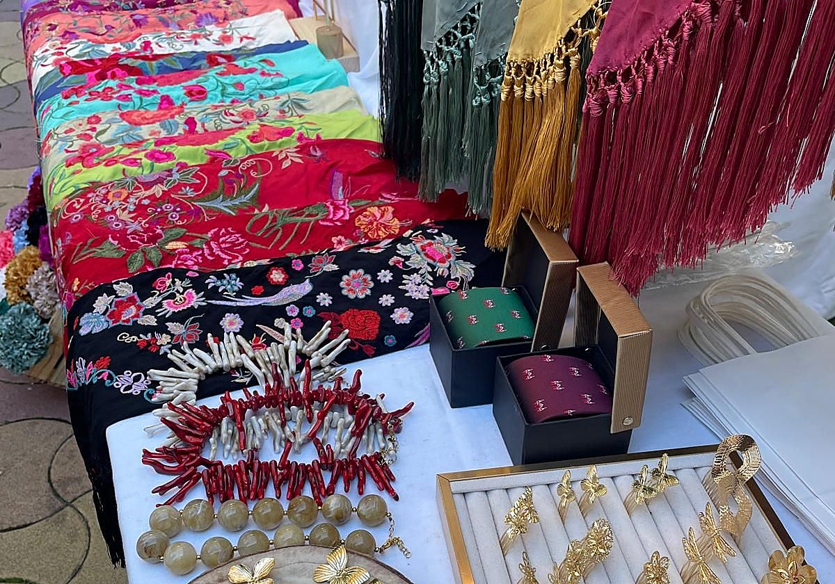 Los visitantes podrán encontrar complementos artesanales para la Feria de Abril