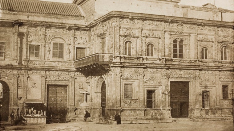 En el Museo de Bellas Artes se puede visitar esta muestra que se compone de antiguas fotografías de localizaciones en Sevilla