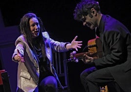 Rosario La Tremendita y Joselito Acedo a la guitarra