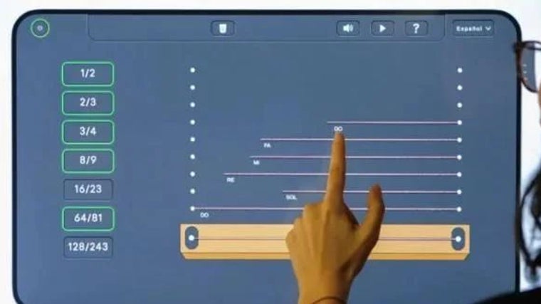 Las relaciones entre las matemáticas y la música son el eje central de esta muestra que se encuentra en el Caixaforum Sevilla