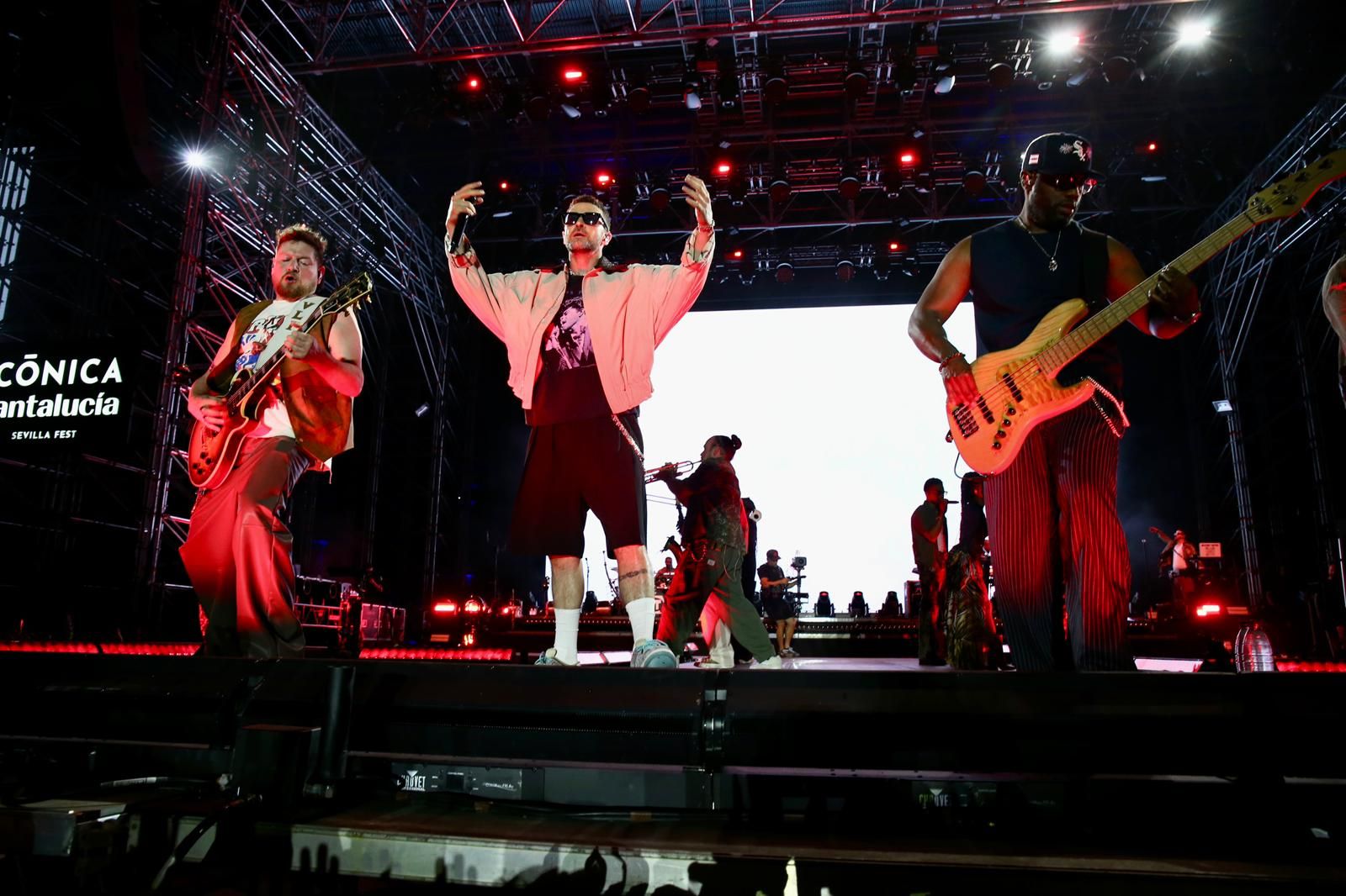 Un momento del concierto inaugural del Icónica Santalucía Sevilla Fest 2025, con Justin Timberlake 