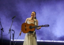 En imágenes, el concierto de Valeria Castro en Sevilla