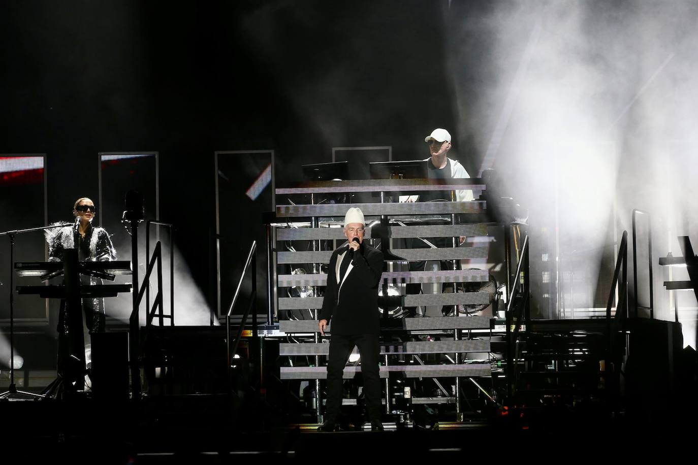 Concierto de Pet Shop Boys en Icónica Santalucía Sevilla Fest