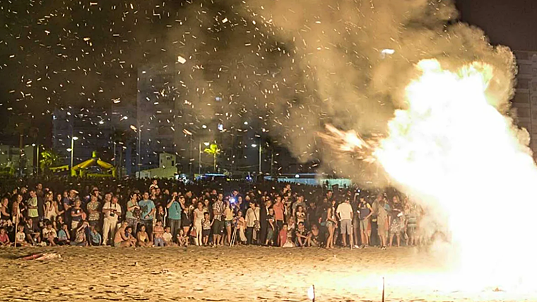 Hoguera de San Juan en El Puerto de Santa María