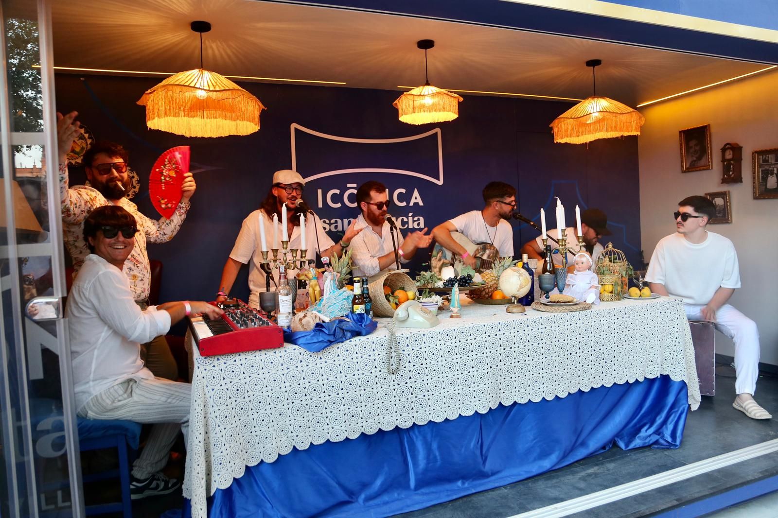 Ambiente en la Plaza de España
