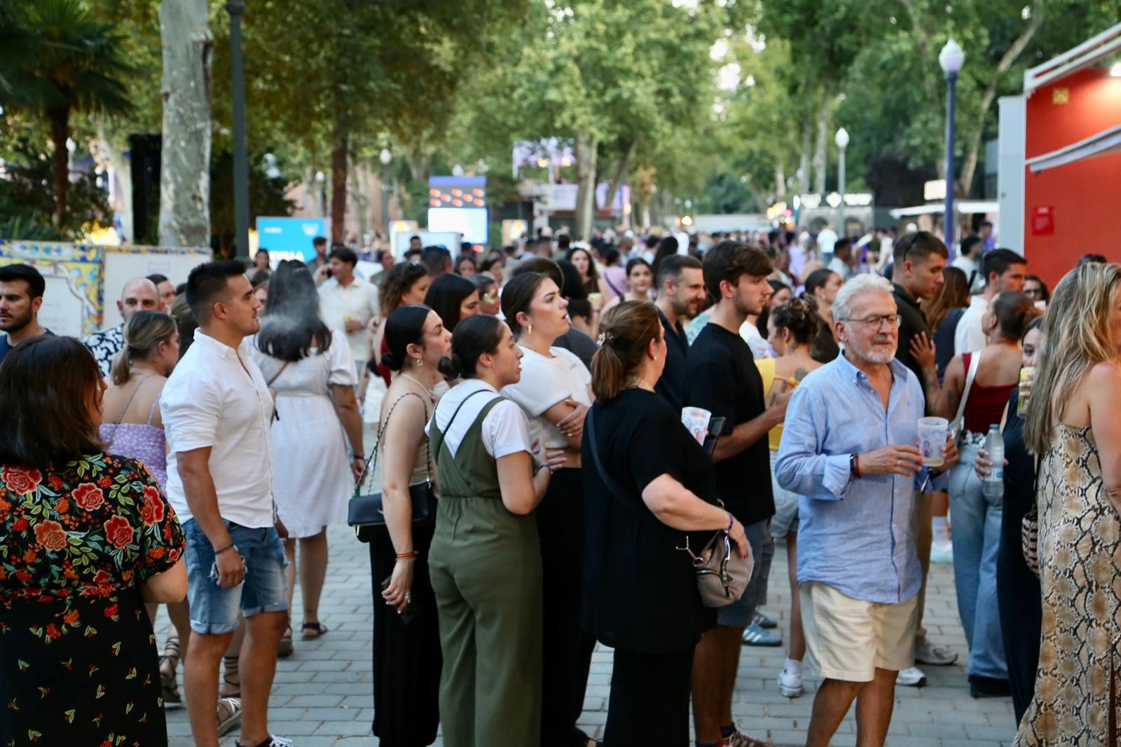 Ambiente en la Plaza de España