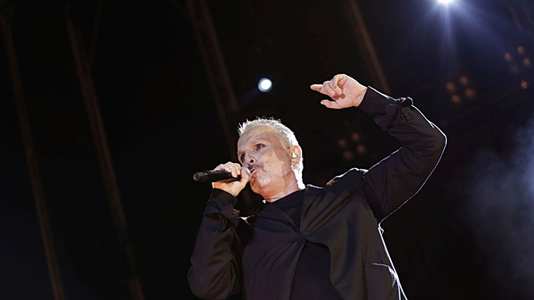 Concierto de Miguel Bosé en el Auditorio Rocío Jurado