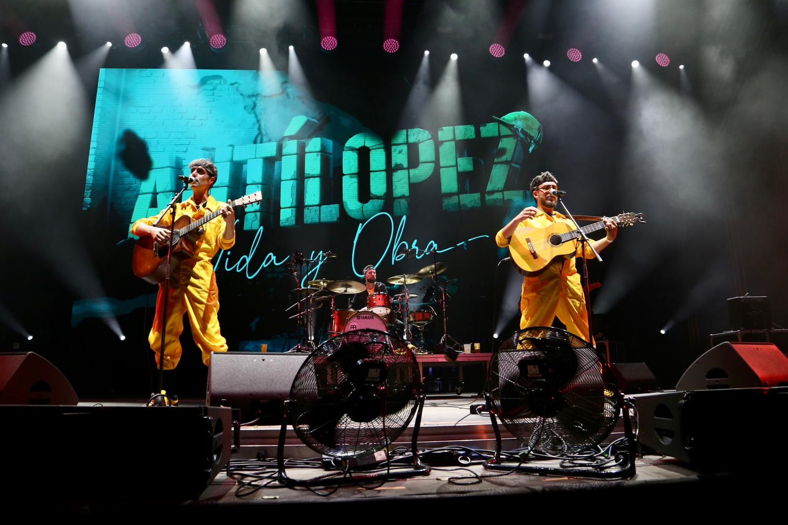 Un instante del concierto de Antílopez