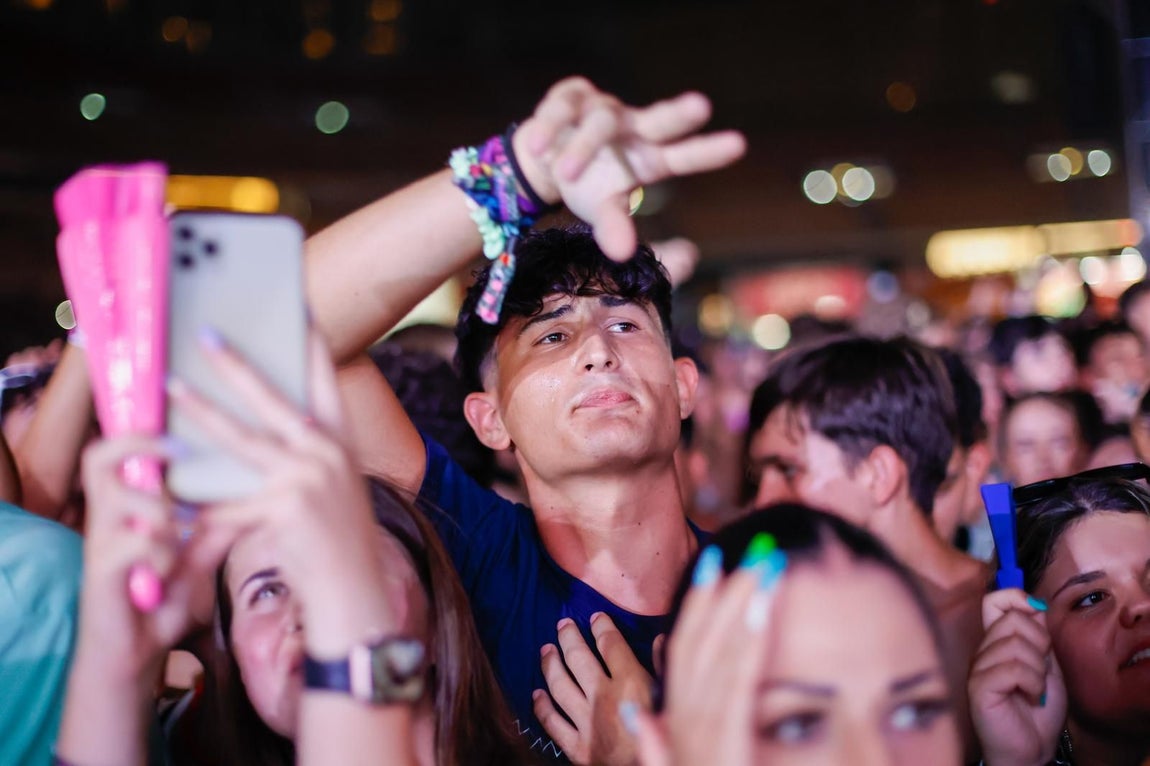 Ambiente en el Puro Latino Sevilla 2025